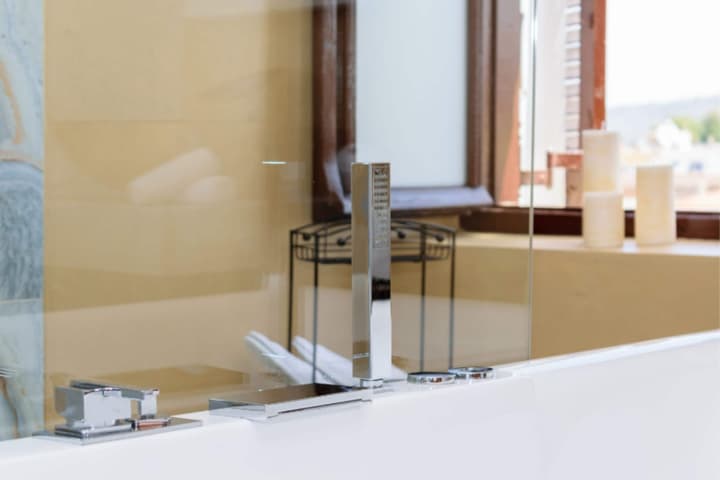 Diamond Suites