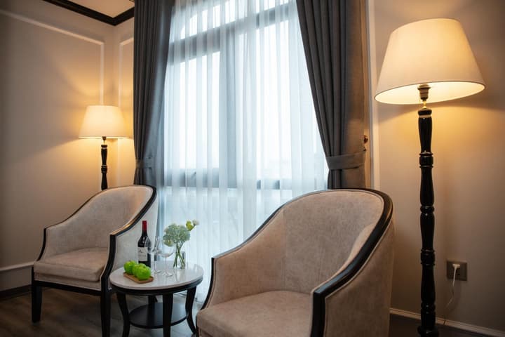 FTE Ba Dinh Hotel