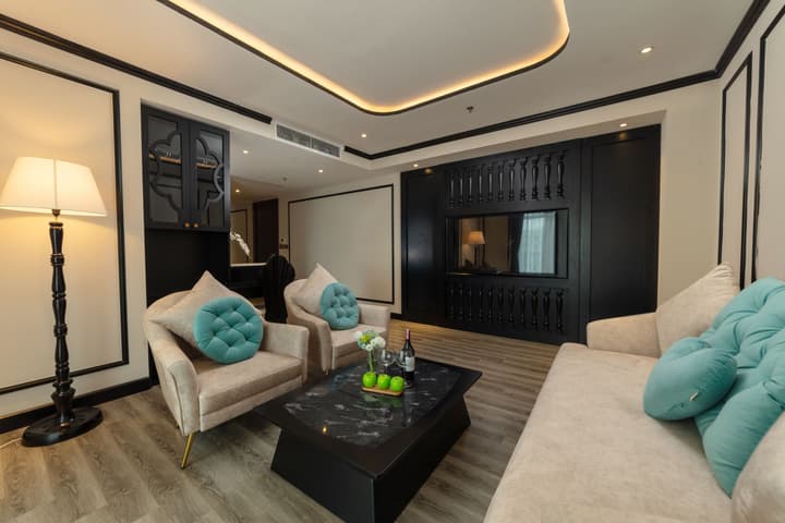 FTE Ba Dinh Hotel