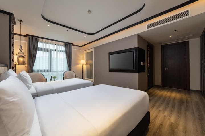 FTE Ba Dinh Hotel
