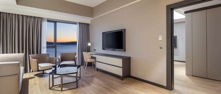 Doubletree By Hilton Canakkale