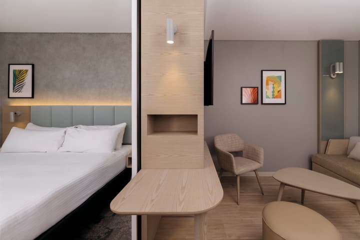 Holiday Inn & Suites Sunshine Coast by IHG