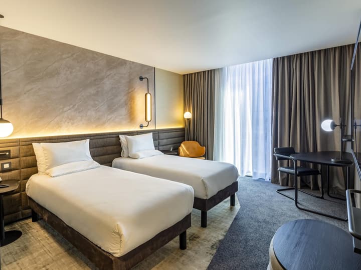 Novotel Liverpool Paddington Village