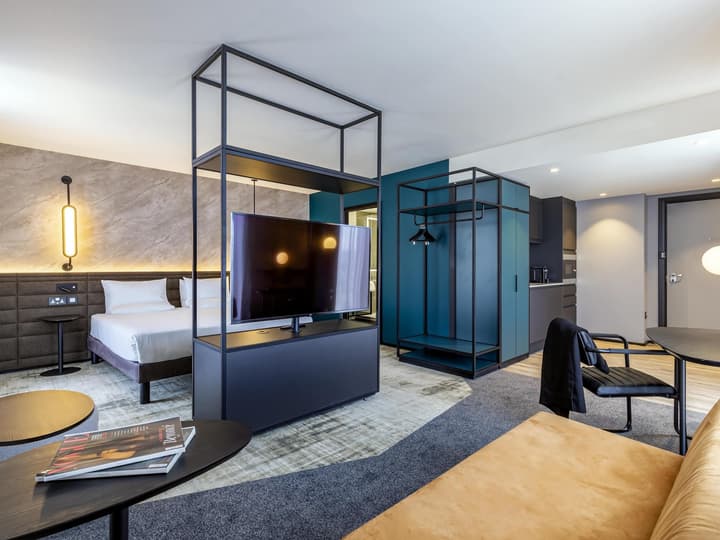 Novotel Liverpool Paddington Village