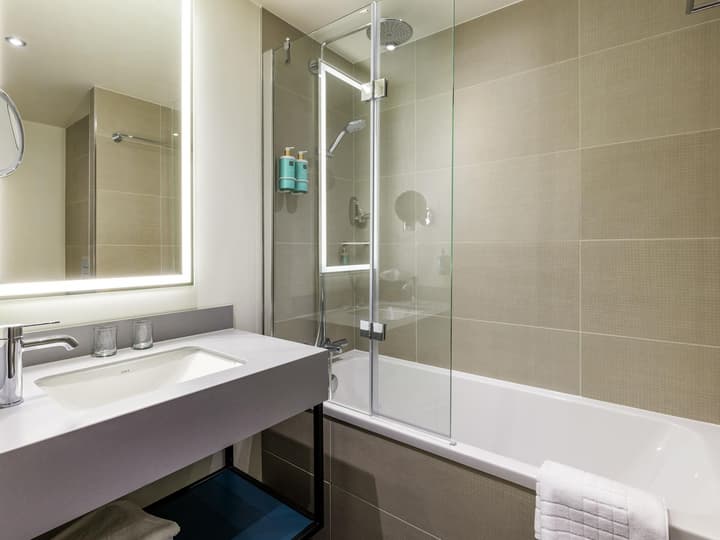 Novotel Liverpool Paddington Village