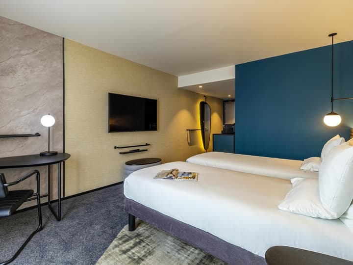 Novotel Liverpool Paddington Village