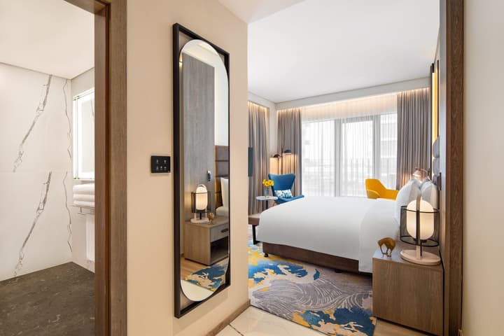 voco Dubai the Palm by IHG