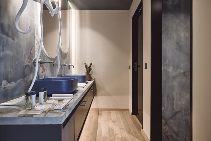 Cama Luxury Suites Glyfada