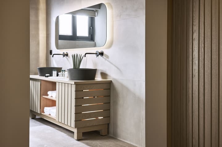 Cama Luxury Suites Glyfada