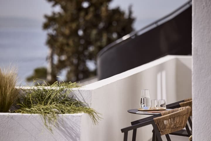Cama Luxury Suites Glyfada