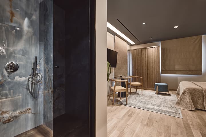 Cama Luxury Suites Glyfada