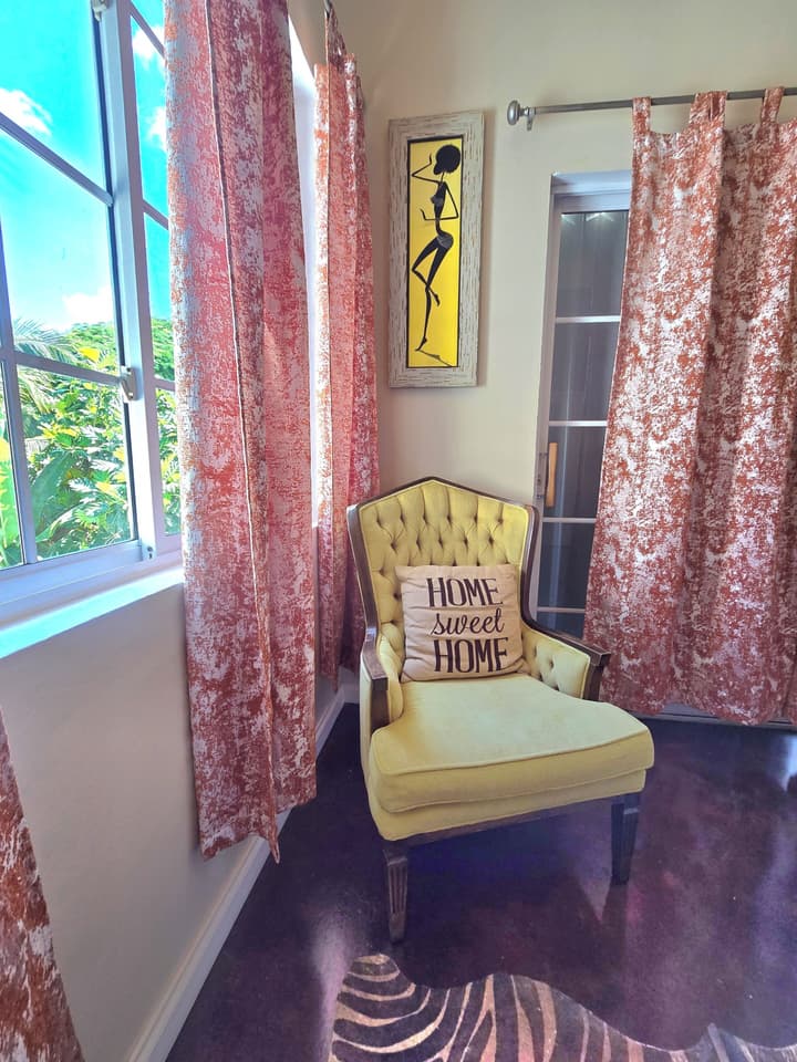 Blue Paloma Bed & Breakfast