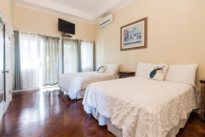 Blue Paloma Bed & Breakfast