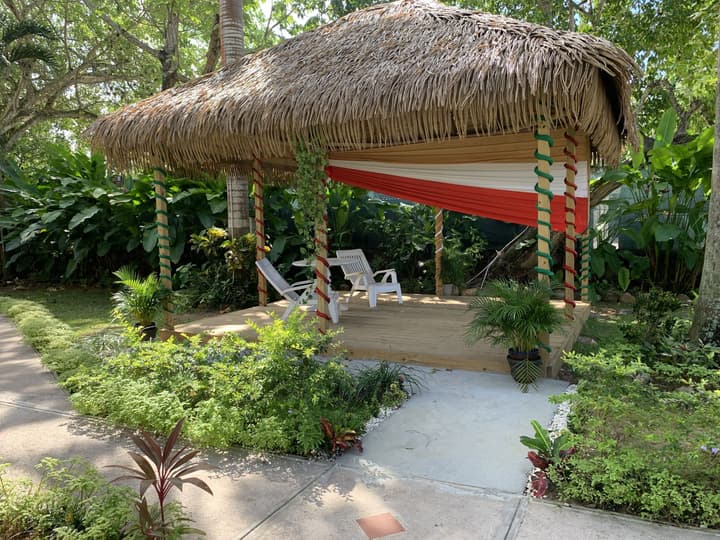Family Comfort In Jamaica - Enjoy 7 Miles Of White Sand Beach! Villa by RedAwning