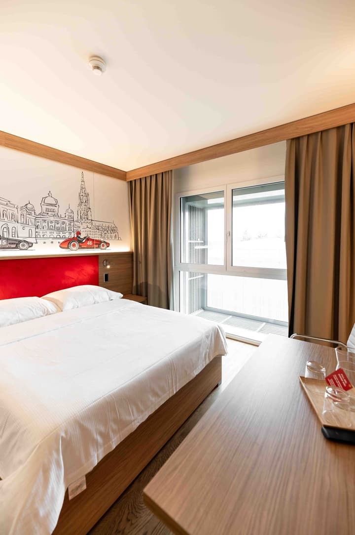 Los Lorentes Residences