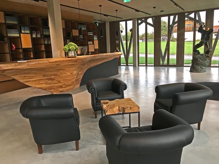 Lartor Resort