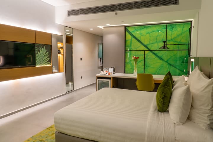 Al Khoory Courtyard Hotel