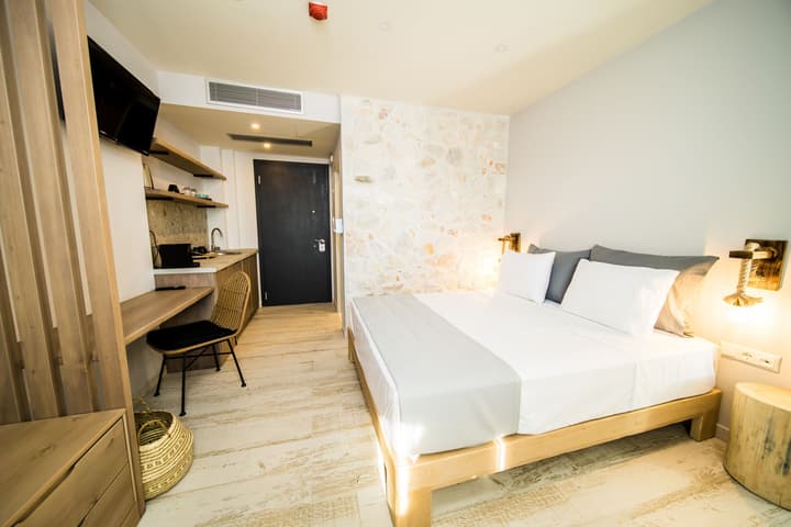 Kali Thea Suites