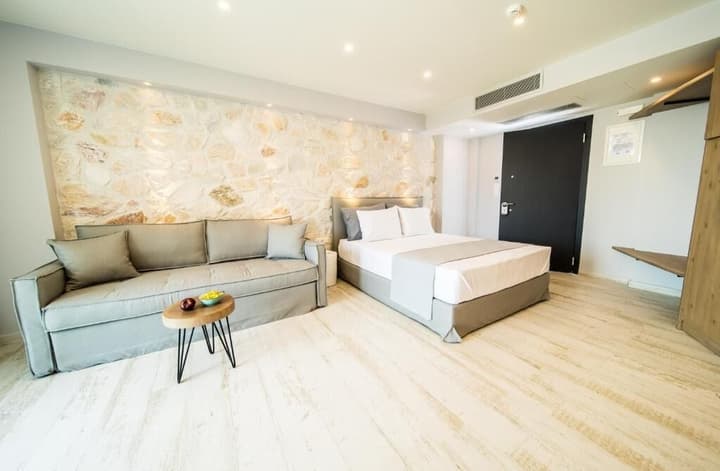 Kali Thea Suites