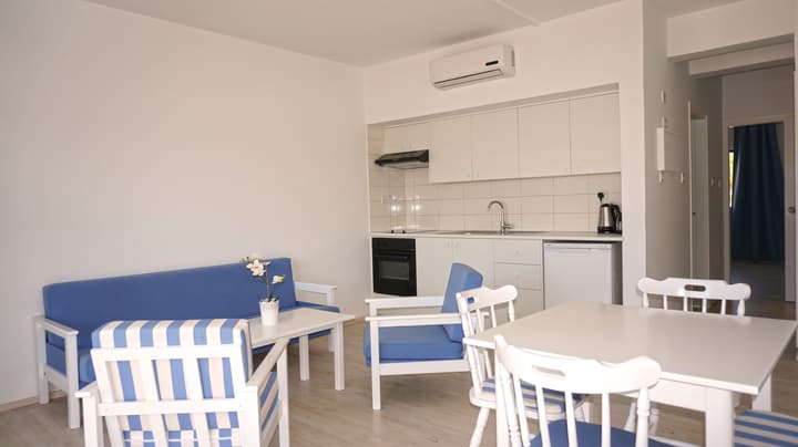 Liquid Hotel Apartments