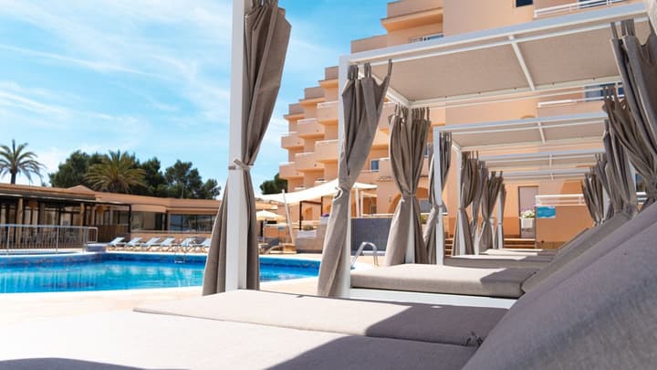 Rosamar Ibiza Hotel