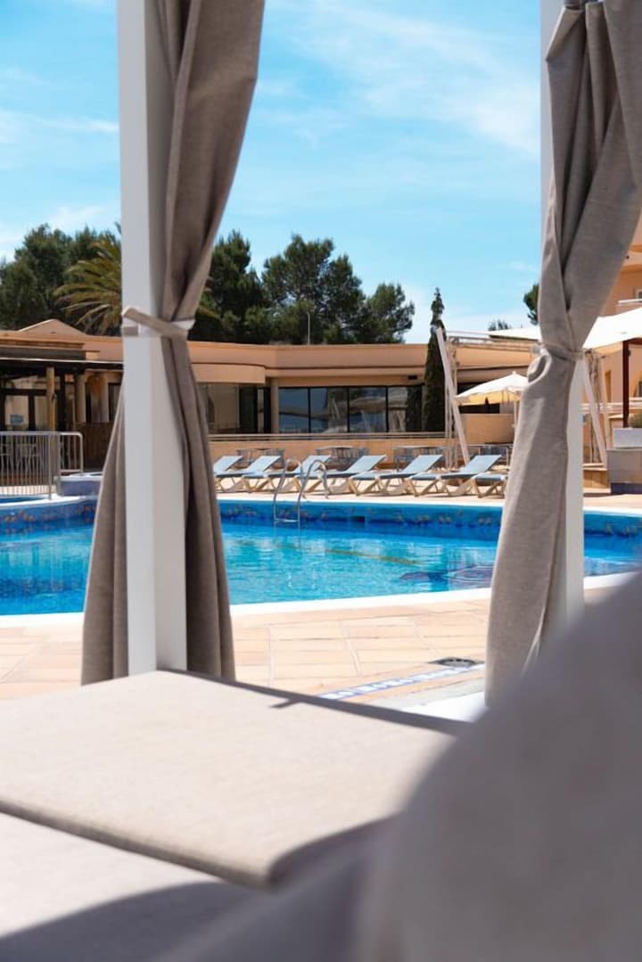 Rosamar Ibiza Hotel