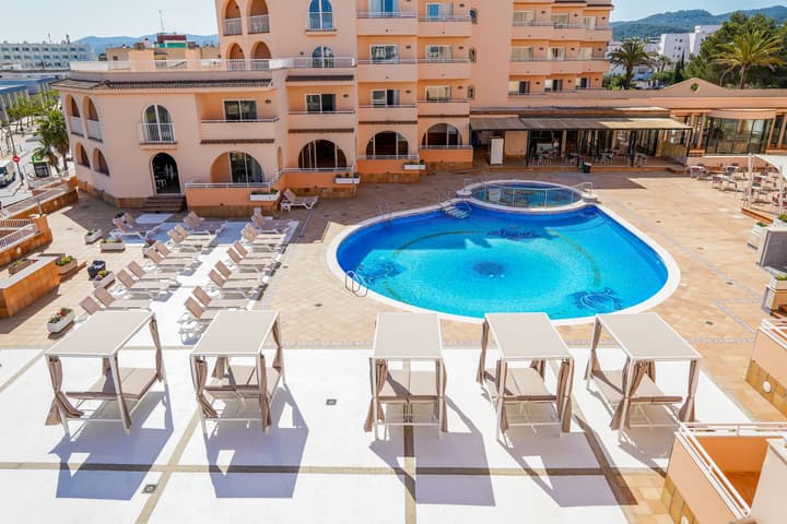 Rosamar Ibiza Hotel