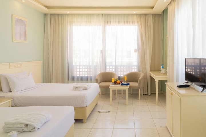Blend Club Aqua Resort