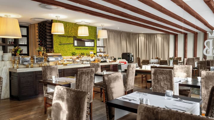 Rixwell Collection Savoy Boutique Hotel