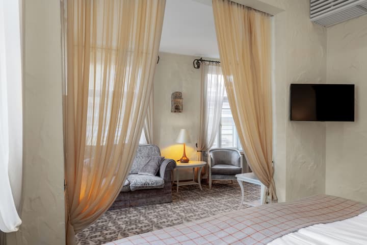 Rixwell Collection Savoy Boutique Hotel