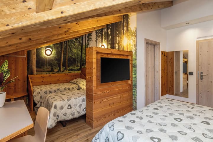 Pier Hotel