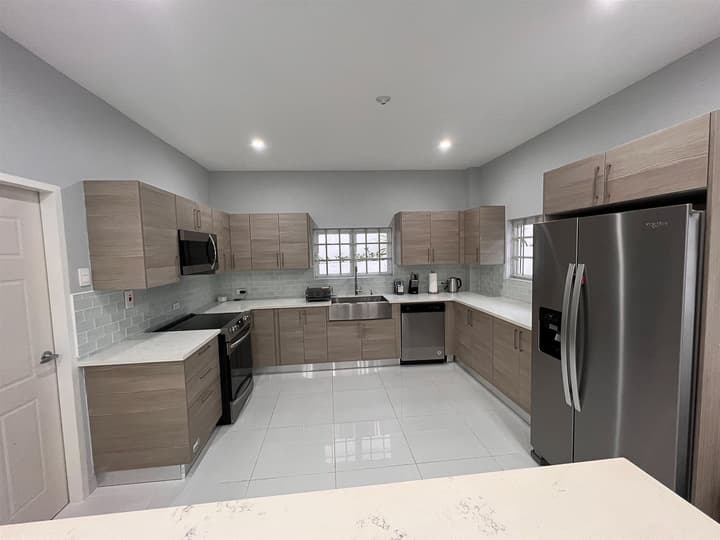 Glencoe Townhome With Loft Jacuzzi and Pool