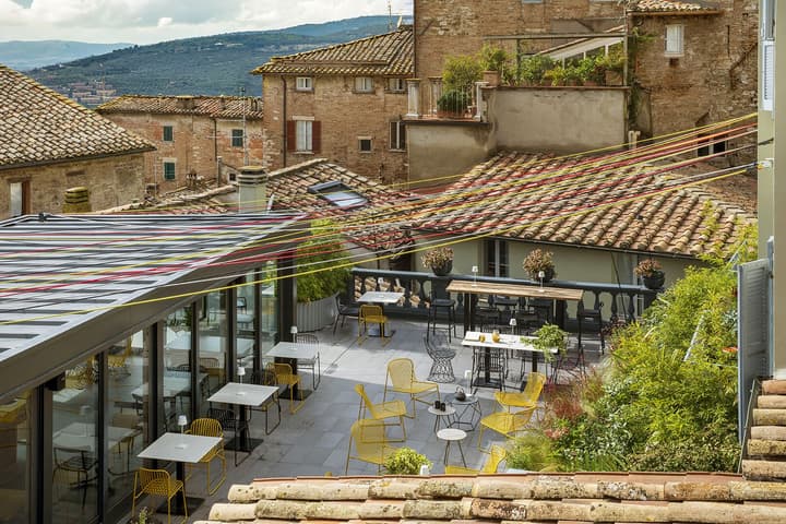 Hotel Priori Secret Garden