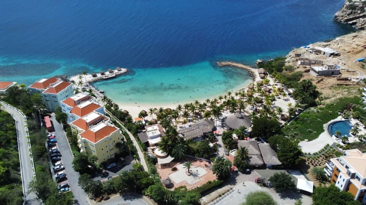 Xanadu Apartments at Blue Bay Golf & Beach Resort