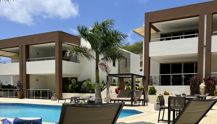 Xanadu Apartments at Blue Bay Golf & Beach Resort