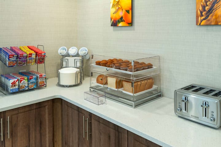Comfort Inn and Suites