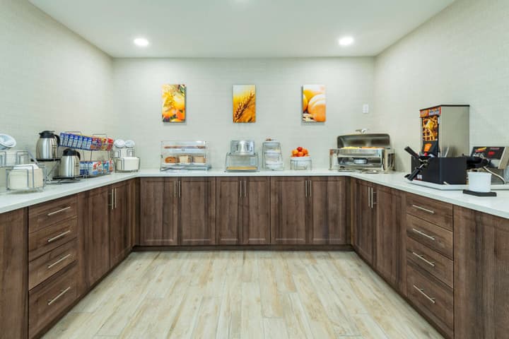 Comfort Inn and Suites