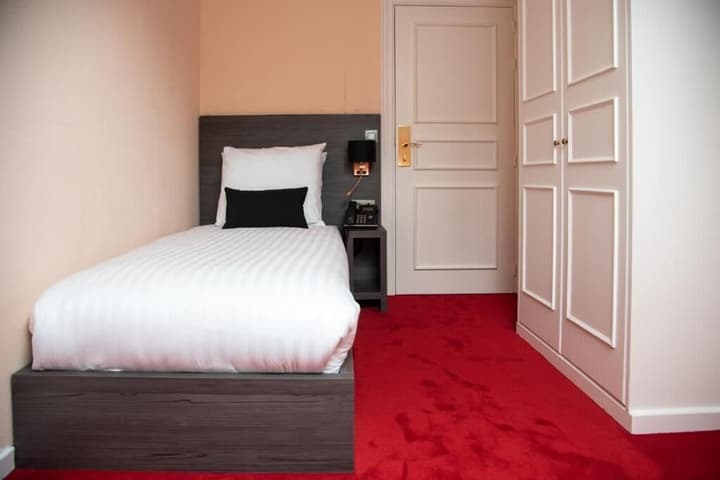 La Bourse Hotel