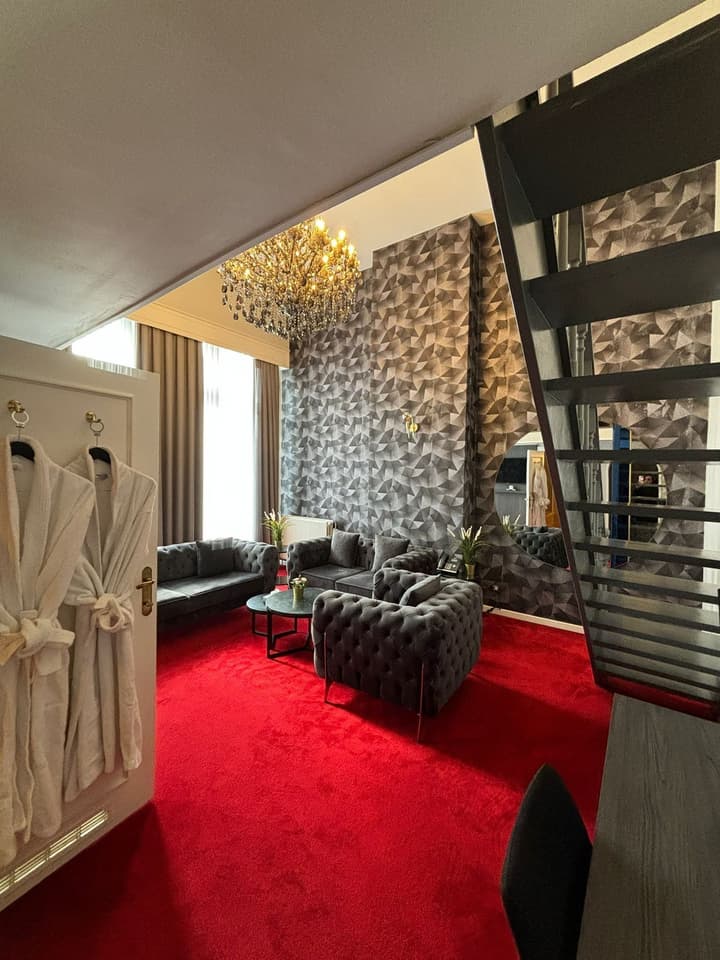 La Bourse Hotel