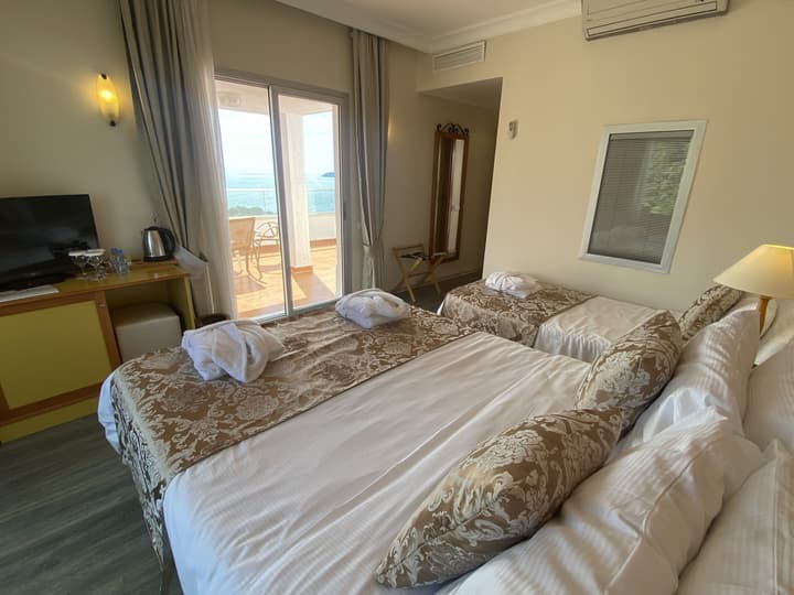 Roseira Beach Resort