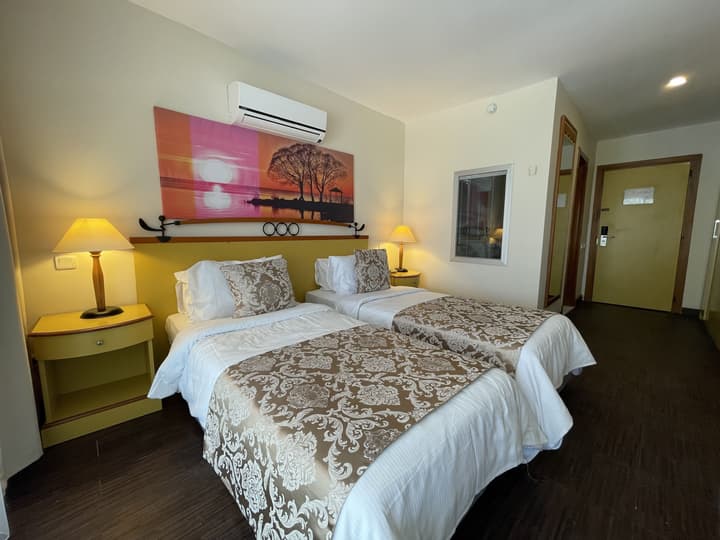 Roseira Beach Resort