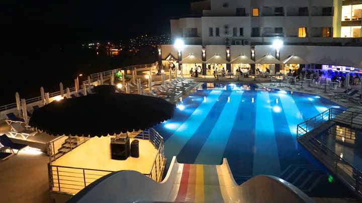 Roseira Beach Resort