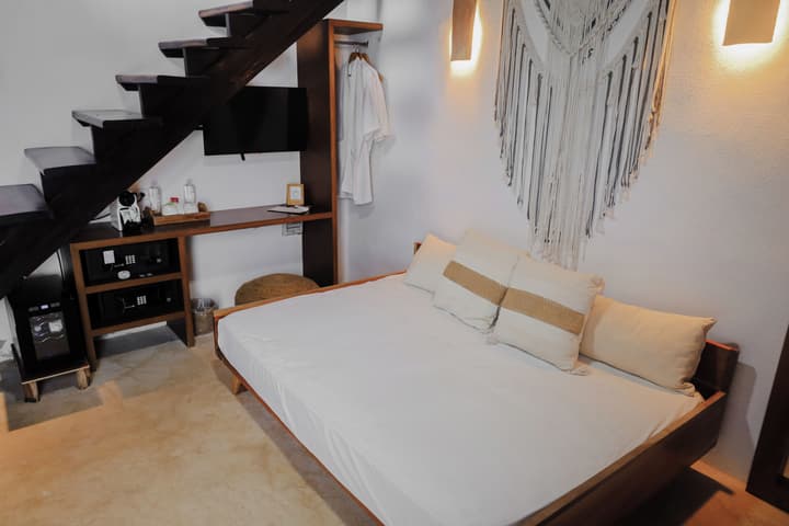 Punta Blanca | Beachfront Boutique Hotel