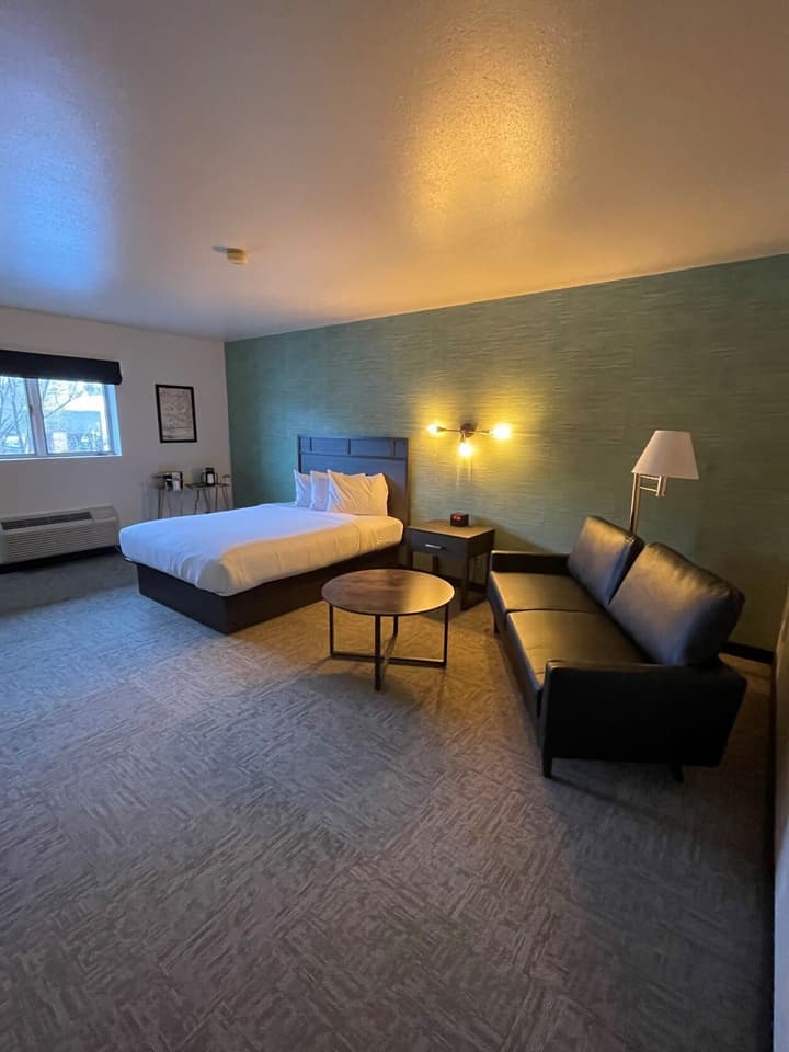 The Scout INN