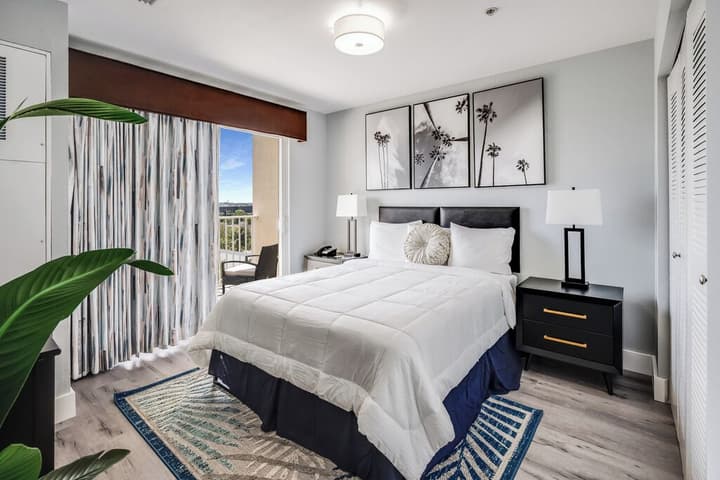 South River Suites