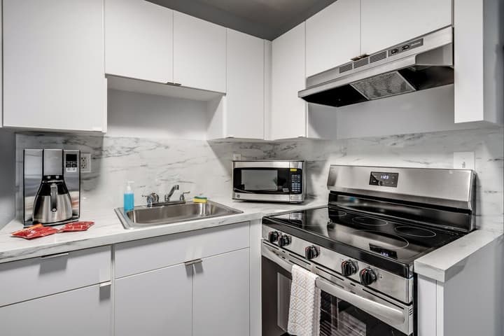 South River Suites