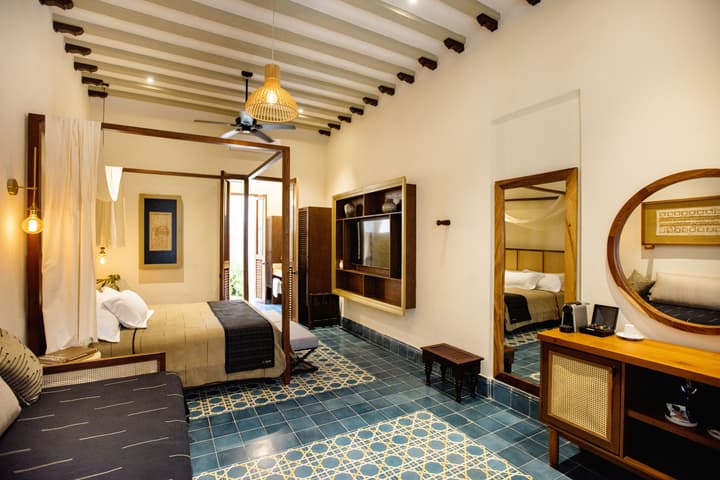 CIGNO Ermita Hotel Boutique