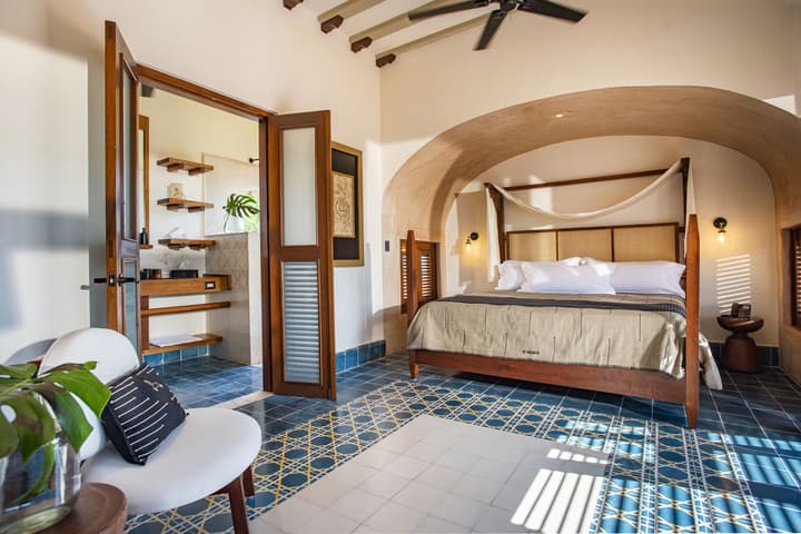 CIGNO Ermita Hotel Boutique