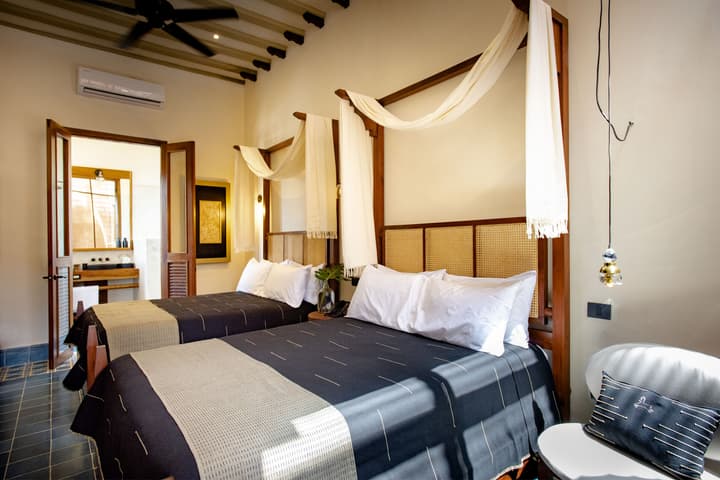 CIGNO Ermita Hotel Boutique
