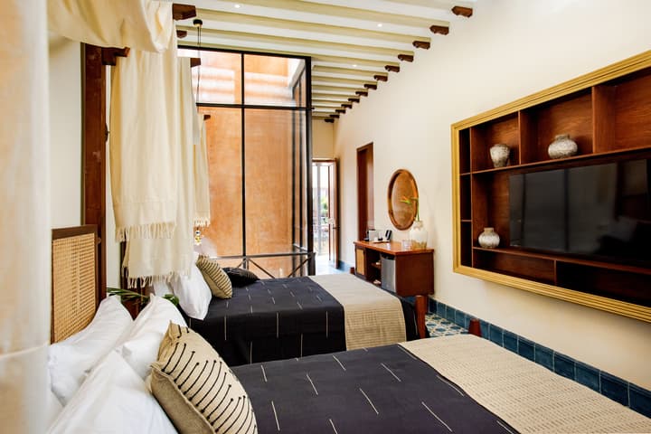 CIGNO Ermita Hotel Boutique